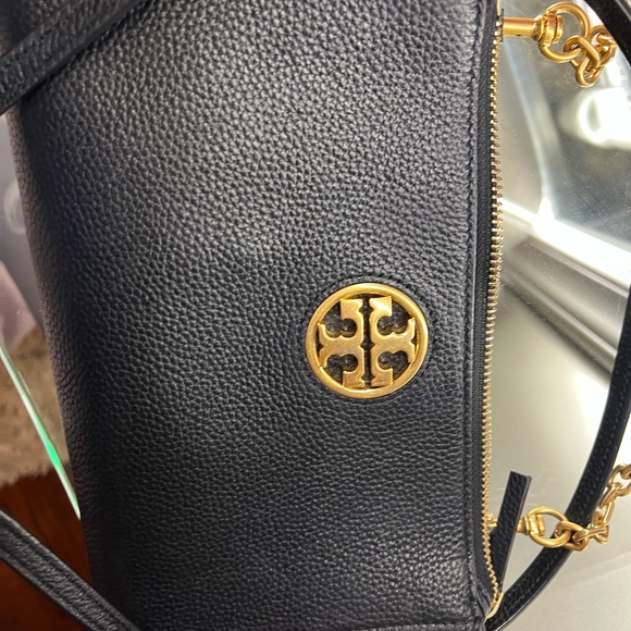 Tory Burch crossbody bag with zipper - Picture 3 of 14